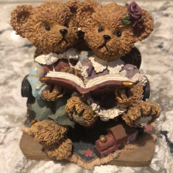 Study Buddies Kuddles Corner Collectible - Picture 1 of 1